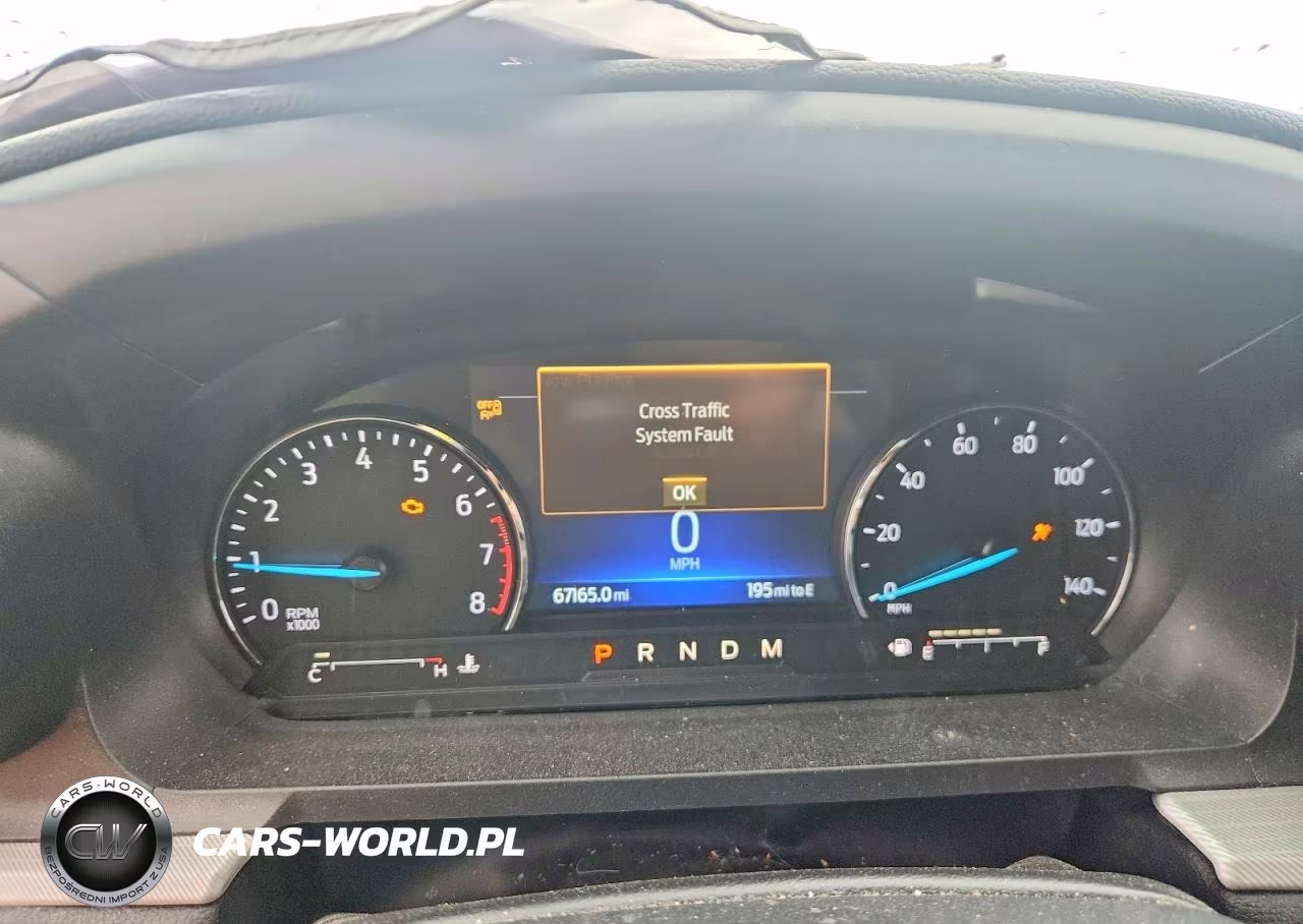 2020 Ford Explorer Xlt VIN:1FMSK8DH1LGB25114 - 9