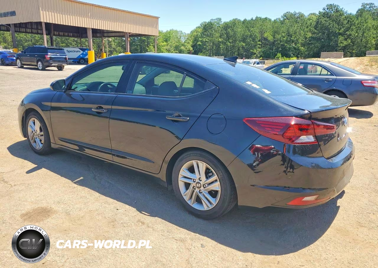 2019 Hyundai Elantra Value Edition VIN:5NPD84LF8KH455069 - 2