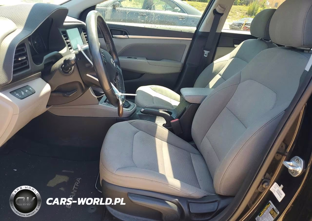 2019 Hyundai Elantra Value Edition VIN:5NPD84LF8KH455069 - 7
