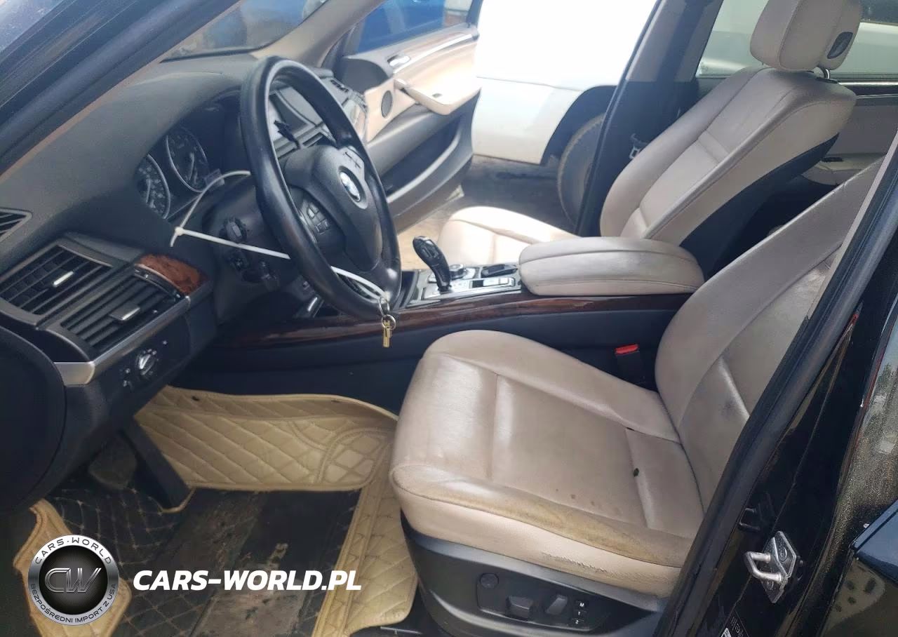 2012 BMW X5 xDrive35I VIN:5UXZV4C57CL747393 - 7