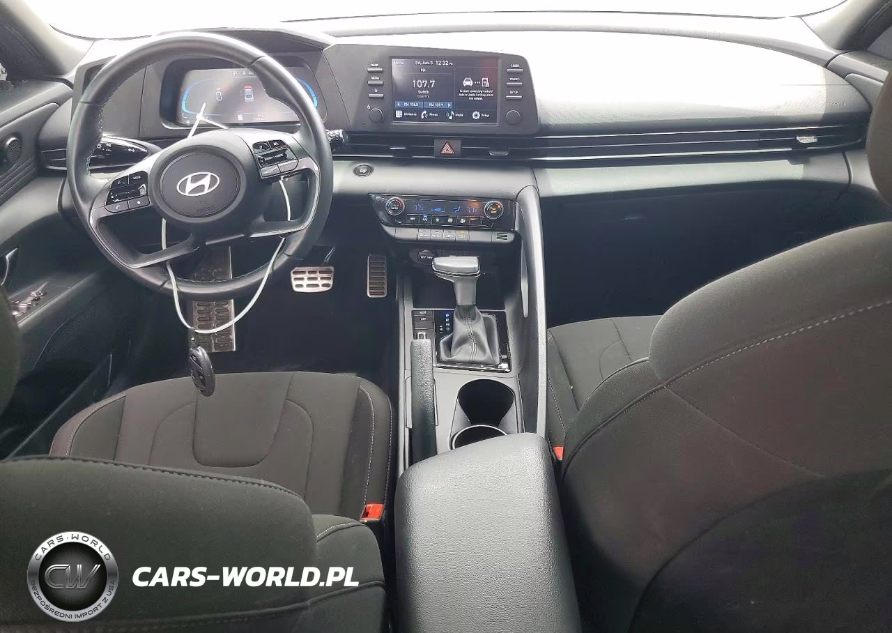 2025 Hyundai Elantra Sel Sport VIN:KMHLM4DG7SU979264 - 8