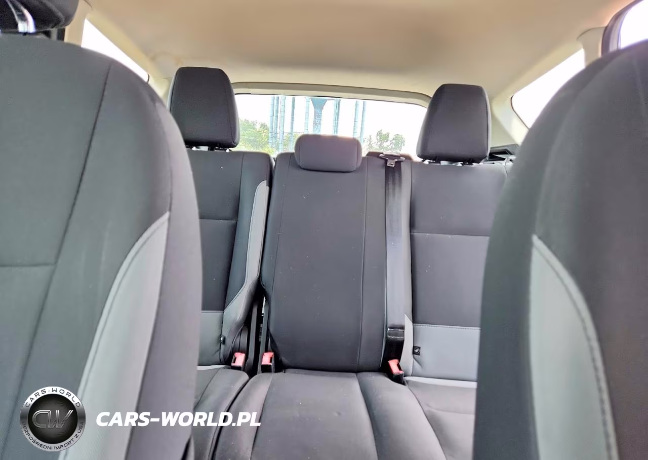 2016 Ford Escape S VIN:1FMCU0F7XGUB20666 - 10