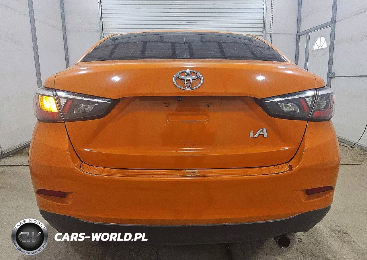 2018 Toyota Yaris Ia Base VIN:3MYDLBYV0JY323185 - 6