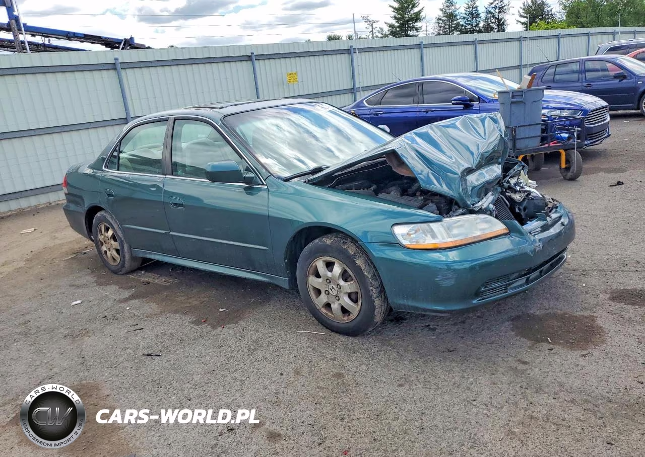 2002 Honda Accord Ex VIN:1HGCG66882A132995 - 4