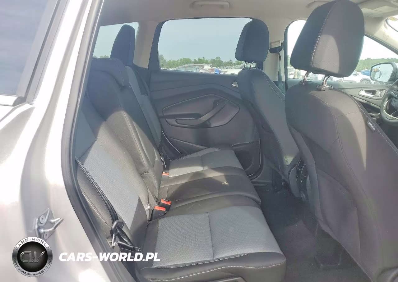 2017 Ford Escape Se VIN:1FMCU0GD9HUD48373 - 11