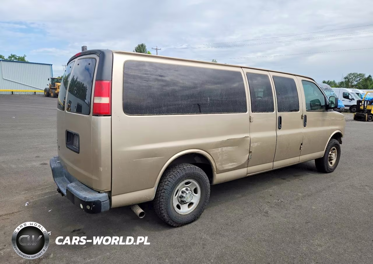 2010 Chevrolet Express G3500 Ls VIN:1GA2GZDG8A1164830 - 3