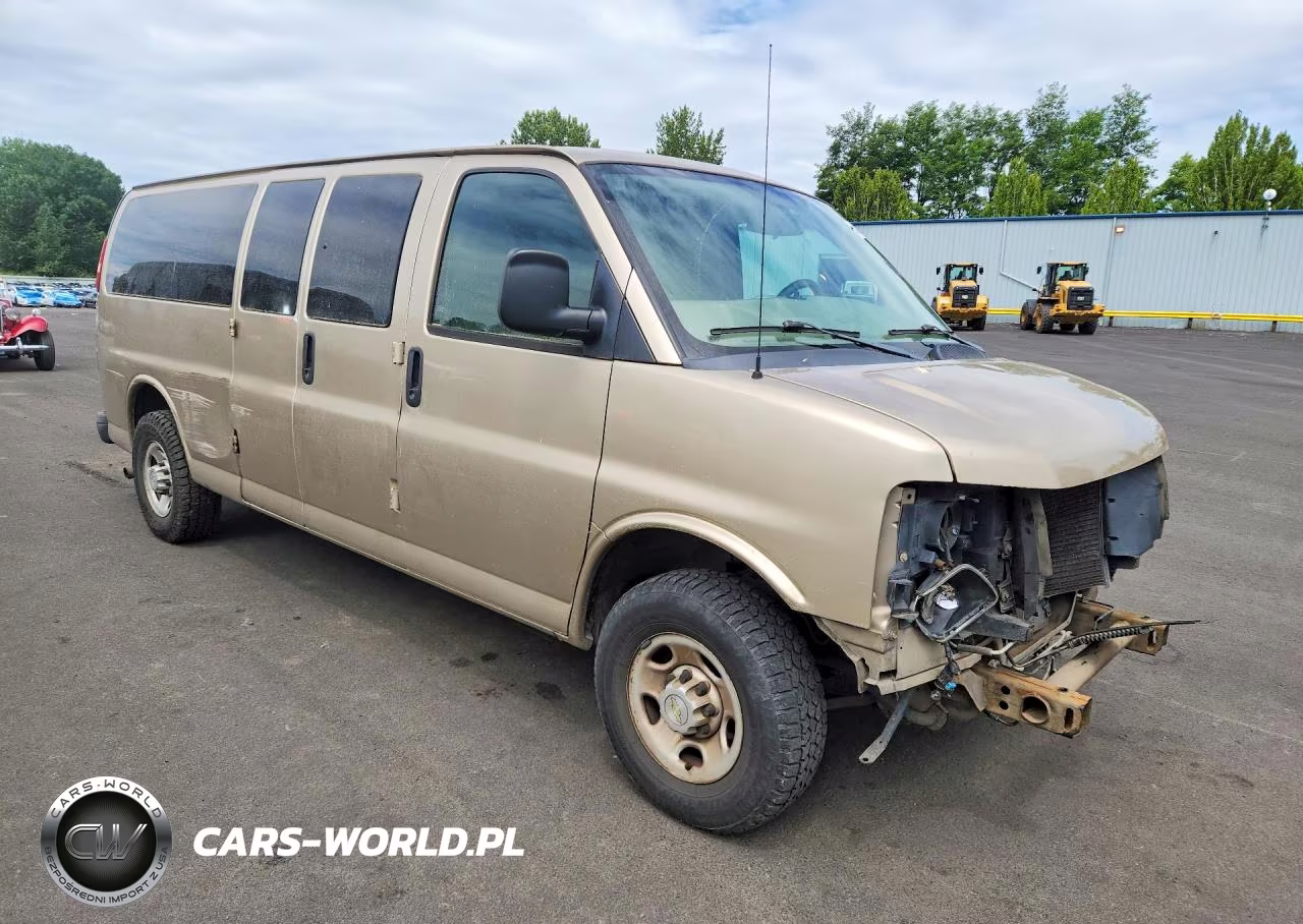 2010 Chevrolet Express G3500 Ls VIN:1GA2GZDG8A1164830 - 4