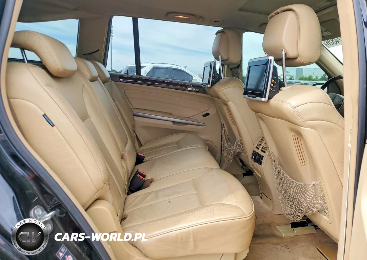 2010 Mercedes-Benz Gl 550 4Matic VIN:4JGBF8GE0AA586407 - 11