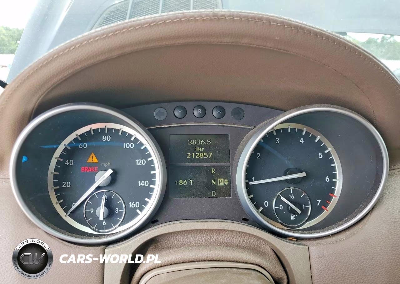 2010 Mercedes-Benz Gl 550 4Matic VIN:4JGBF8GE0AA586407 - 9