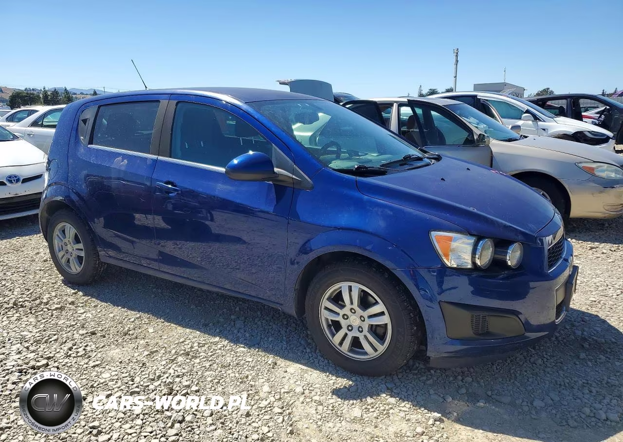 2014 Chevrolet Sonic Lt VIN:1G1JC6SB4E4210686 - 4