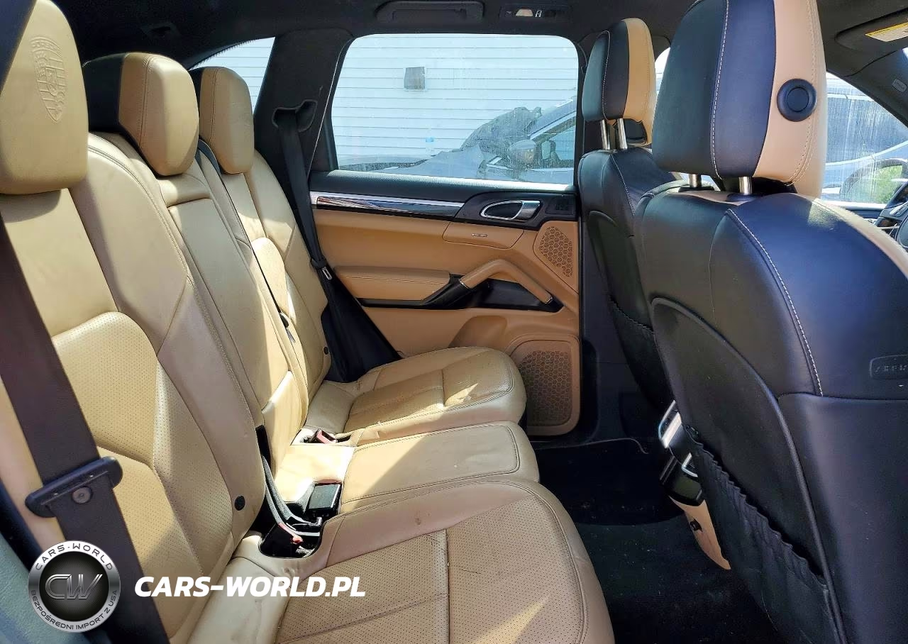 2014 Porsche Cayenne Base VIN:WP1AA2A27ELA94704 - 11
