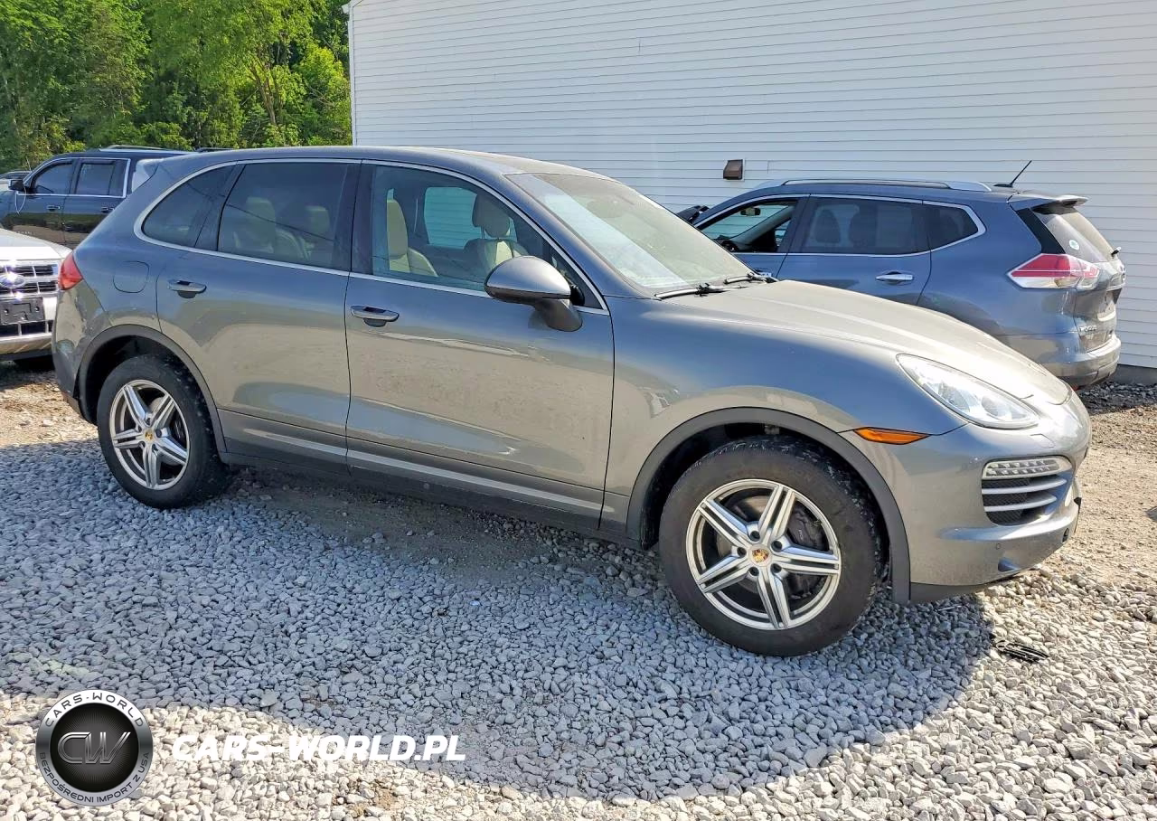 2014 Porsche Cayenne Base VIN:WP1AA2A27ELA94704 - 4