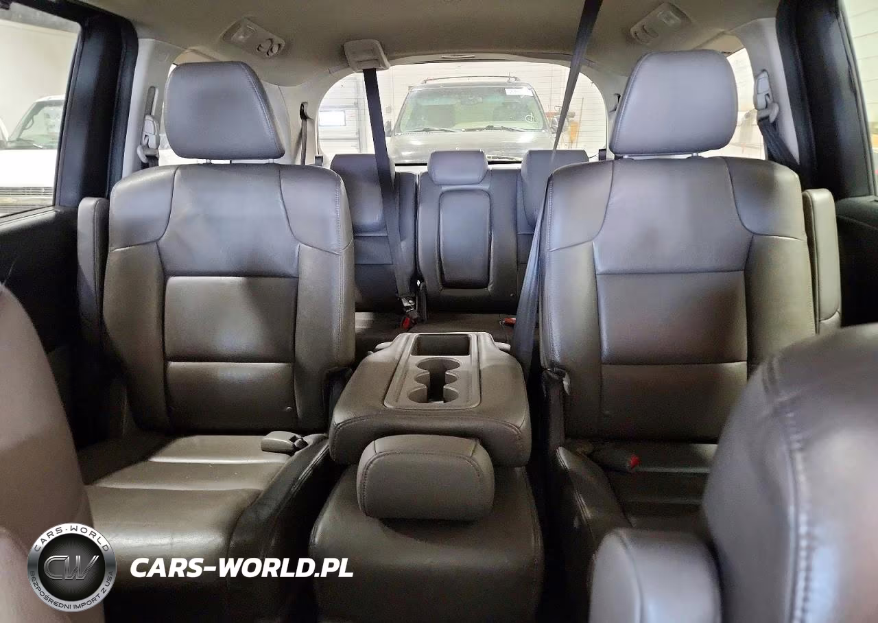 2014 Honda Odyssey Touring VIN:5FNRL5H96EB015206 - 10