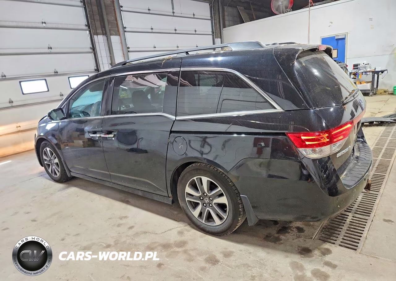 2014 Honda Odyssey Touring VIN:5FNRL5H96EB015206 - 2