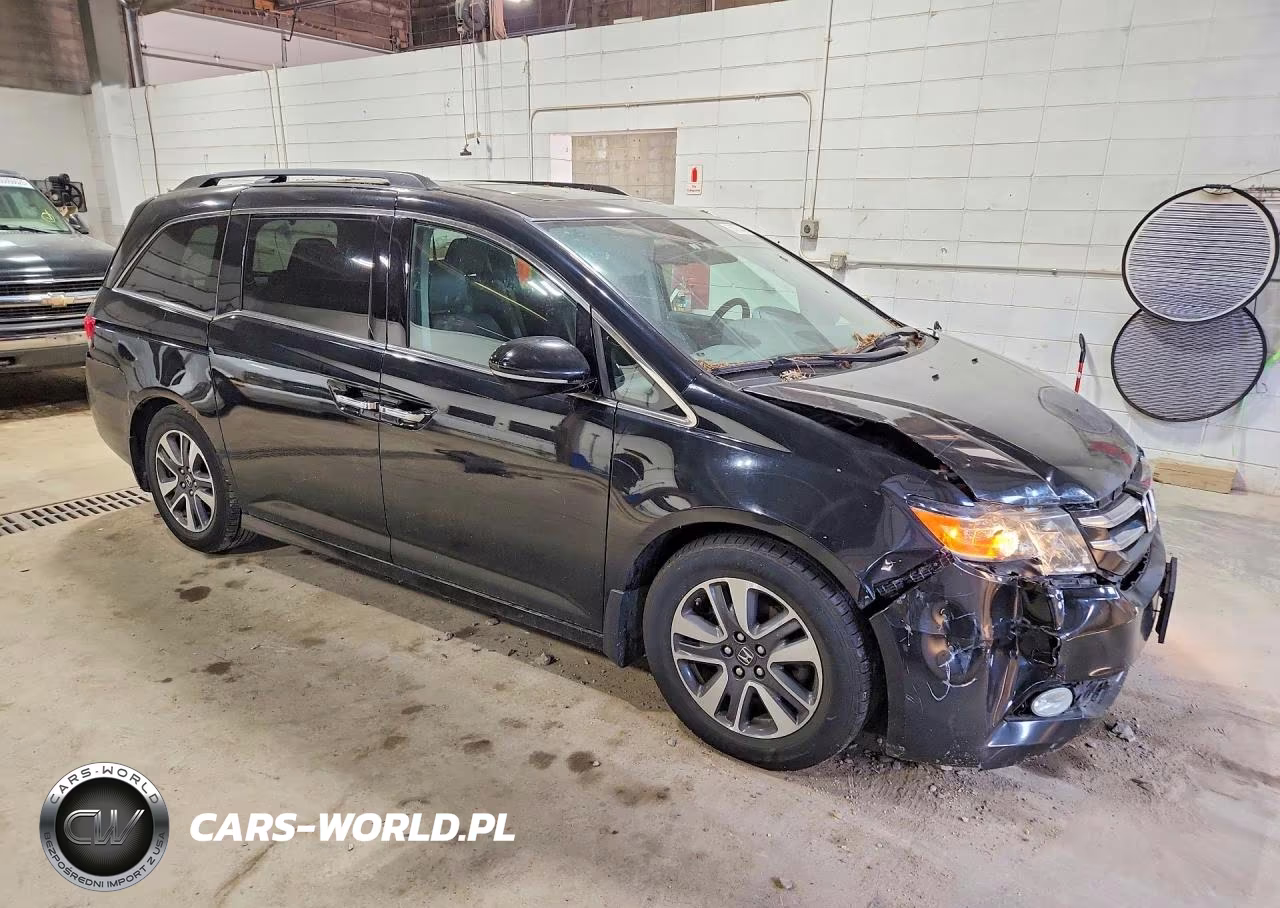 2014 Honda Odyssey Touring VIN:5FNRL5H96EB015206 - 4