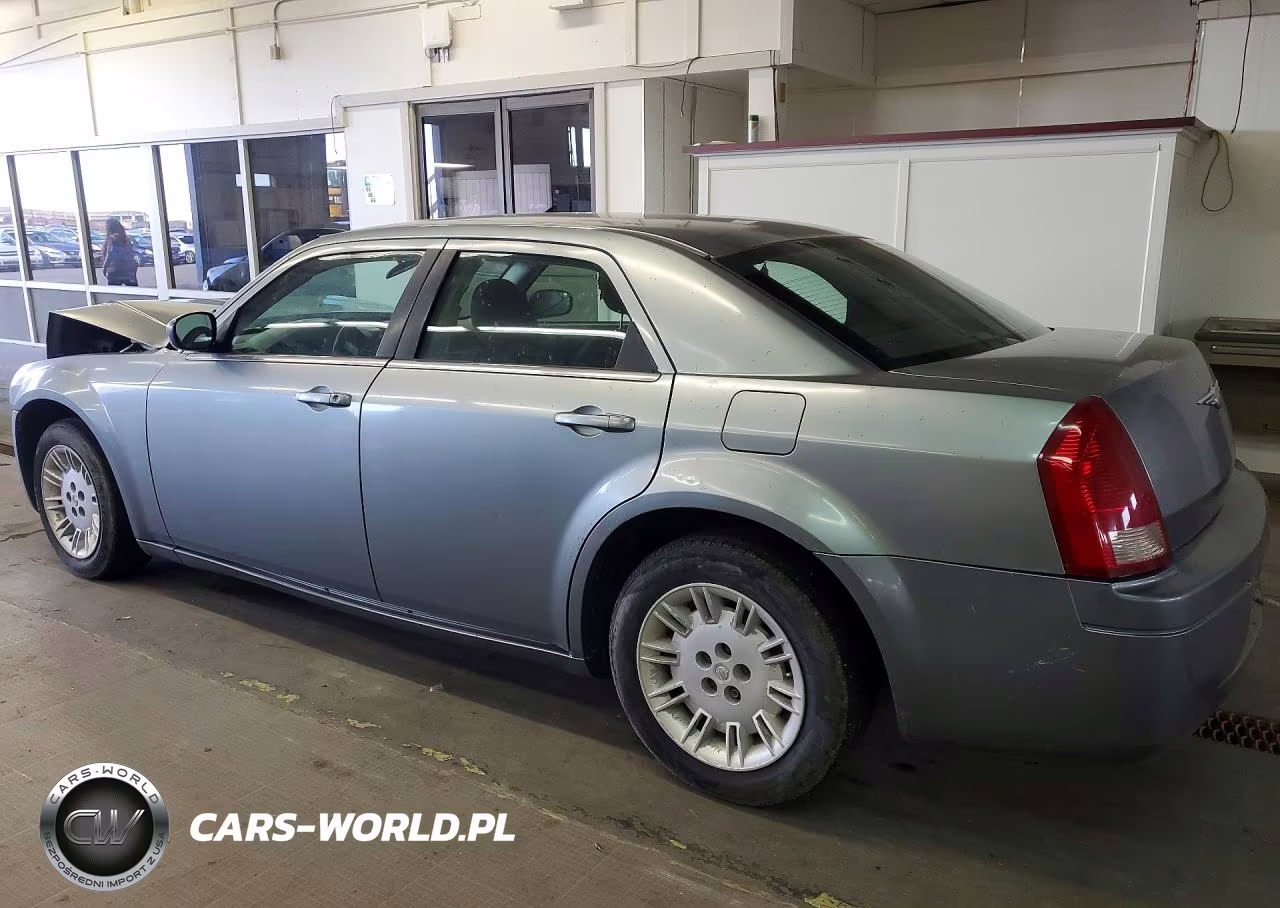 2007 Chrysler 300 VIN:2C3KA43R67H697501 - 2