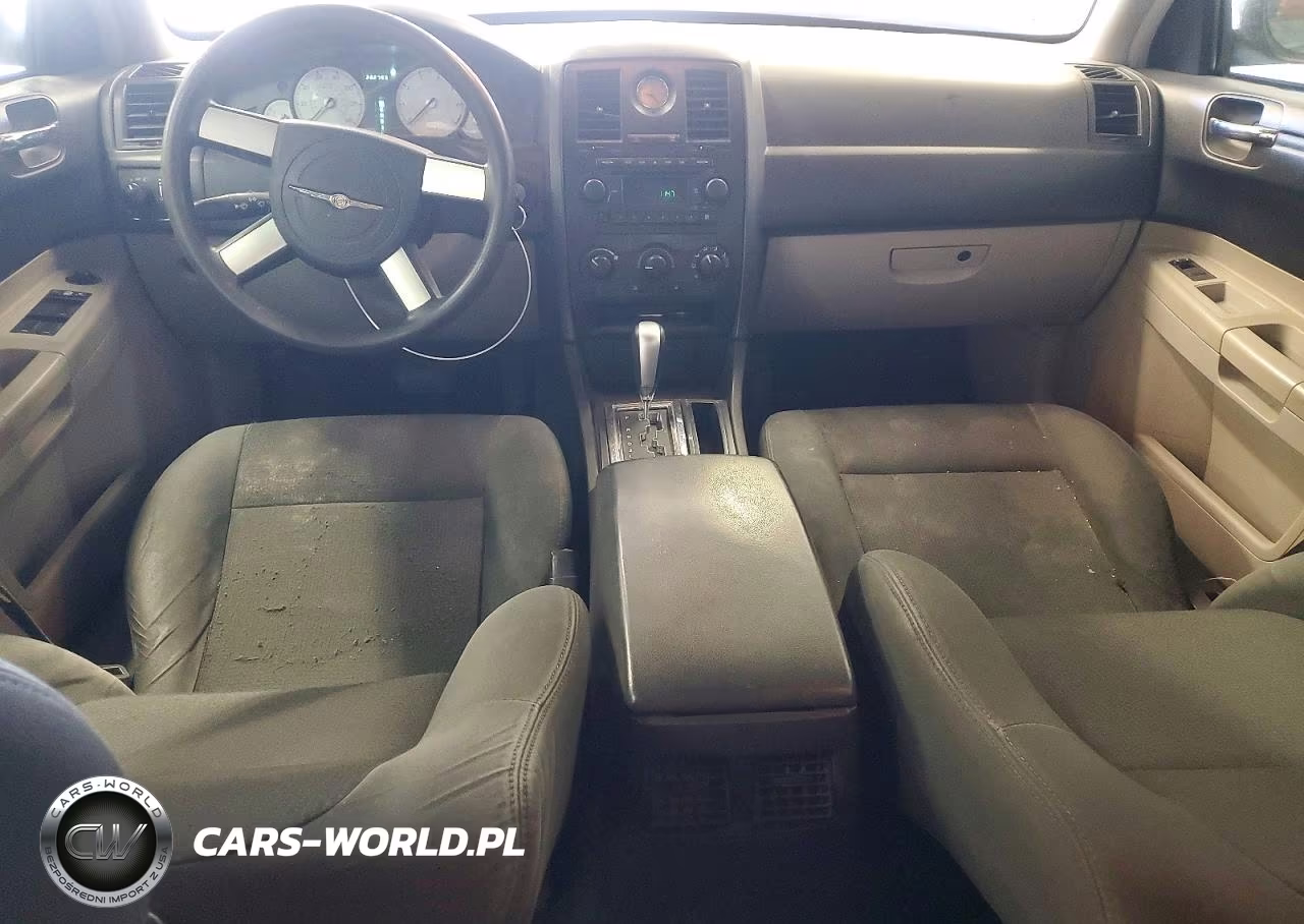 2007 Chrysler 300 VIN:2C3KA43R67H697501 - 8