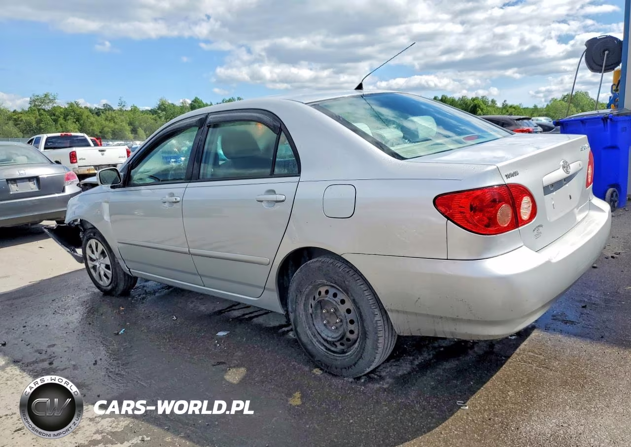 TOYOTA COROLLA CE VIN:2T1BR32E58C878582 - 2