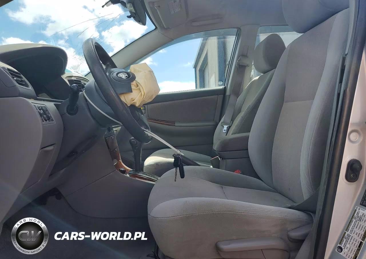 TOYOTA COROLLA CE VIN:2T1BR32E58C878582 - 7