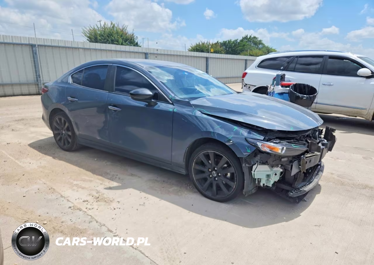 2022 Mazda 3 Preferred VIN:JM1BPACL8N1507519 - 4