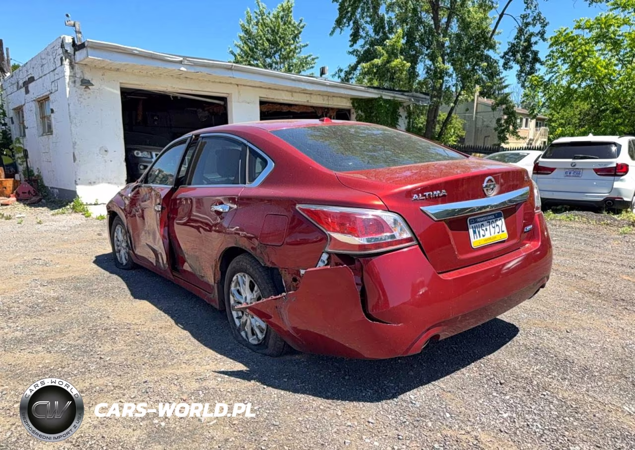 2014 Nissan Altima 2.5 S VIN:1N4AL3AP6EC321951 - 3