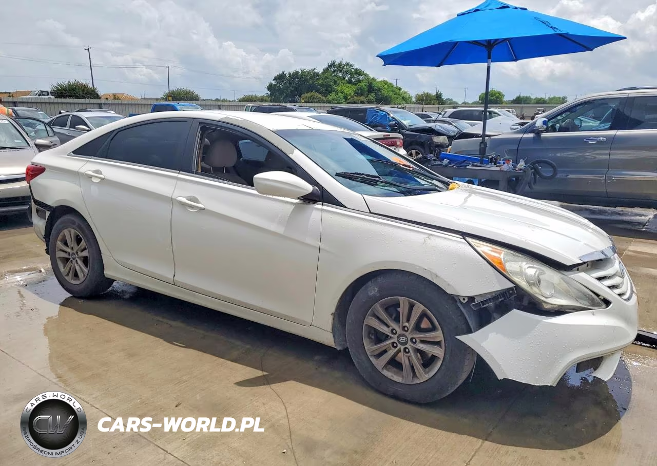 2013 Hyundai Sonata Gls VIN:5NPEB4AC7DH743649 - 4