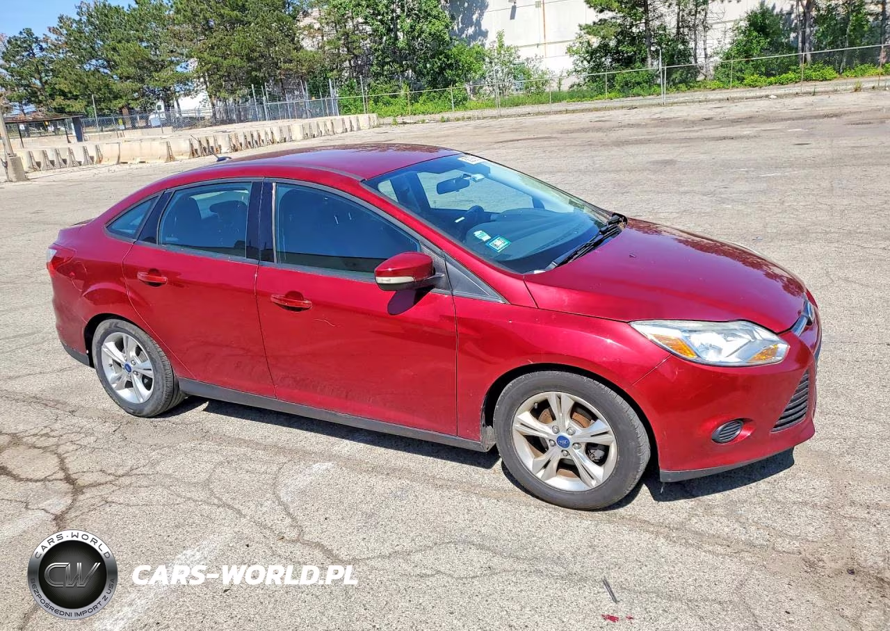 2014 Ford Focus Se VIN:1FADP3F21EL136382 - 4