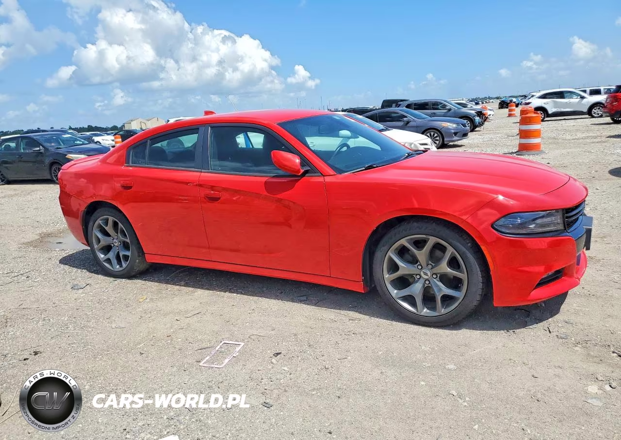 2017 Dodge Charger Sxt VIN:2C3CDXHG4HH536876 - 4