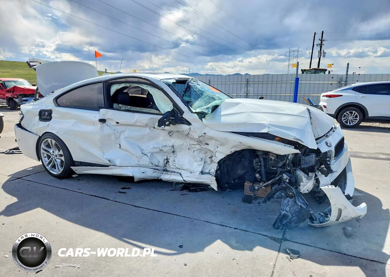 2020 BMW 430Xi VIN:WBA4W5C0XLAE51492 - 4