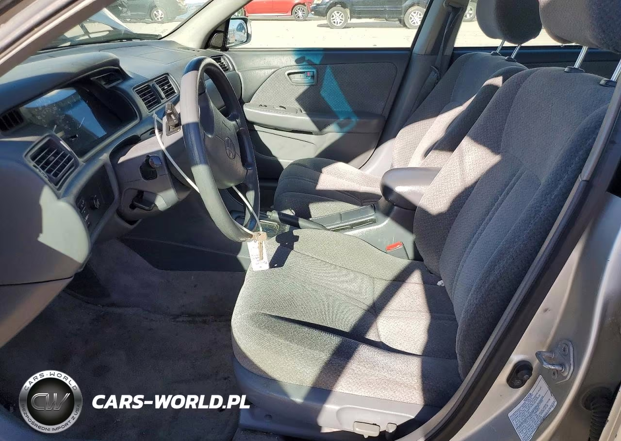 2001 Toyota Camry Le VIN:4T1BG22K01U770767 - 7