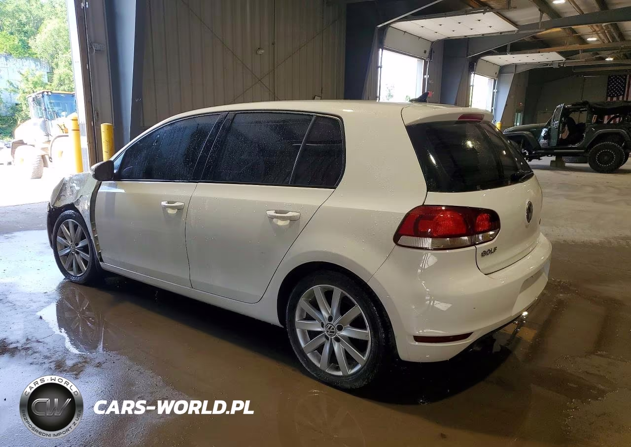 2011 Volkswagen Golf VIN:WVWDM7AJ6BW230213 - 2