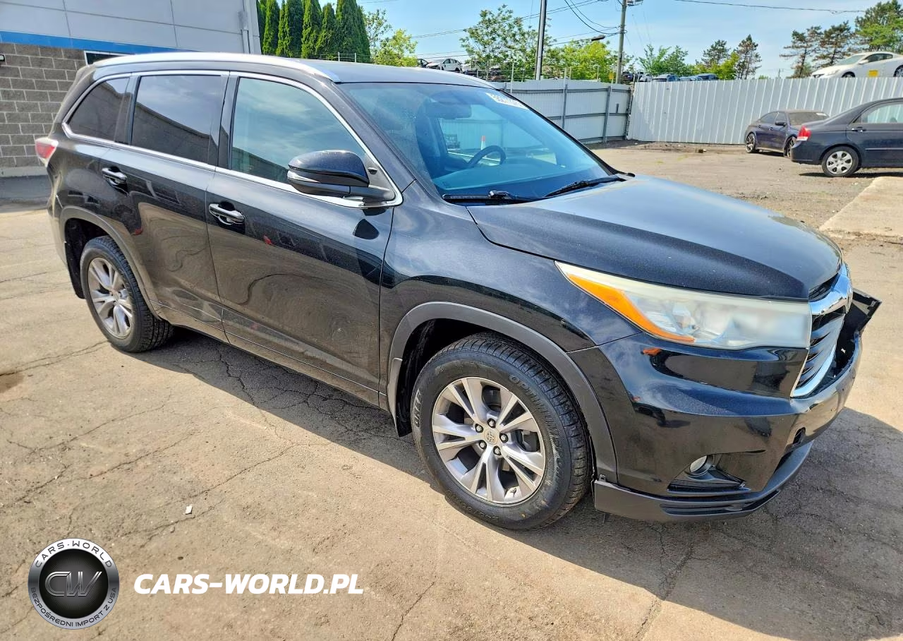 2015 Toyota Highlander Xle VIN:5TDJKRFH6FS203948 - 4