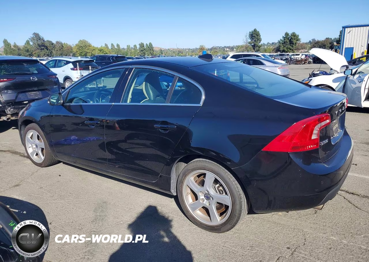 2012 Volvo S60 T5 VIN:YV1622FS5C2025228 - 2
