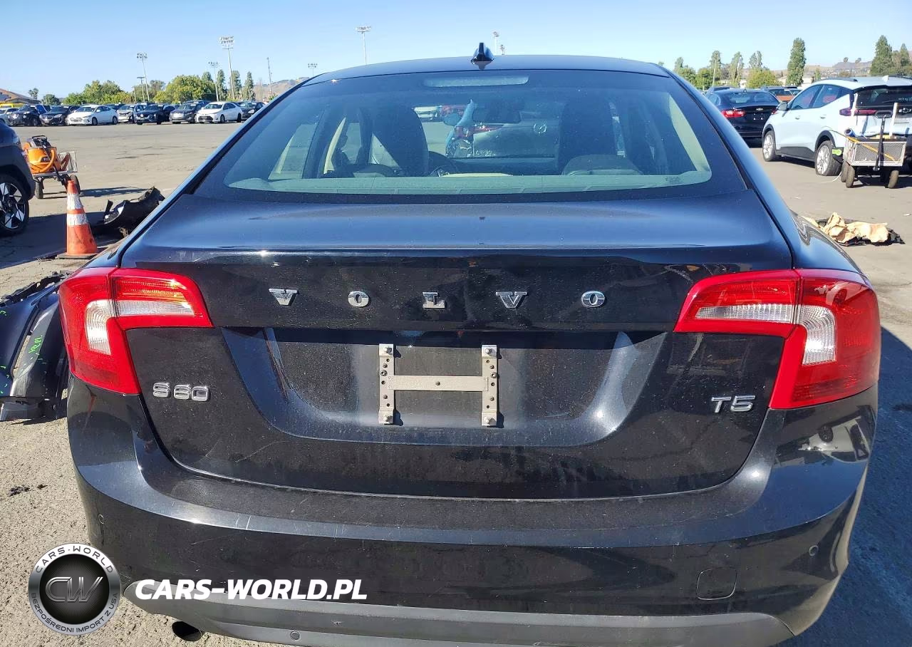 2012 Volvo S60 T5 VIN:YV1622FS5C2025228 - 6
