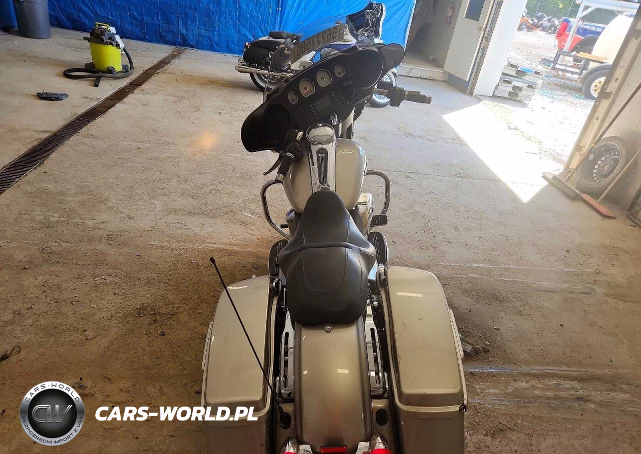 2018 Harley Davidson Flhx VIN:1HD1KBC18JB621327 - 6
