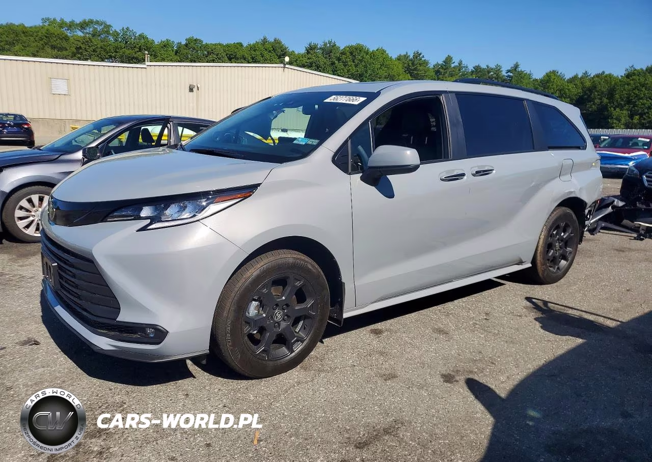 2026 Toyota Sienna Woodland Edition