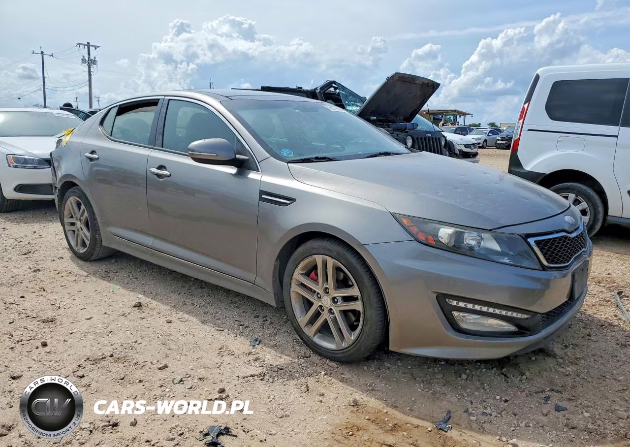 2013 Kia Optima Sx VIN:5XXGR4A61DG116505 - 4