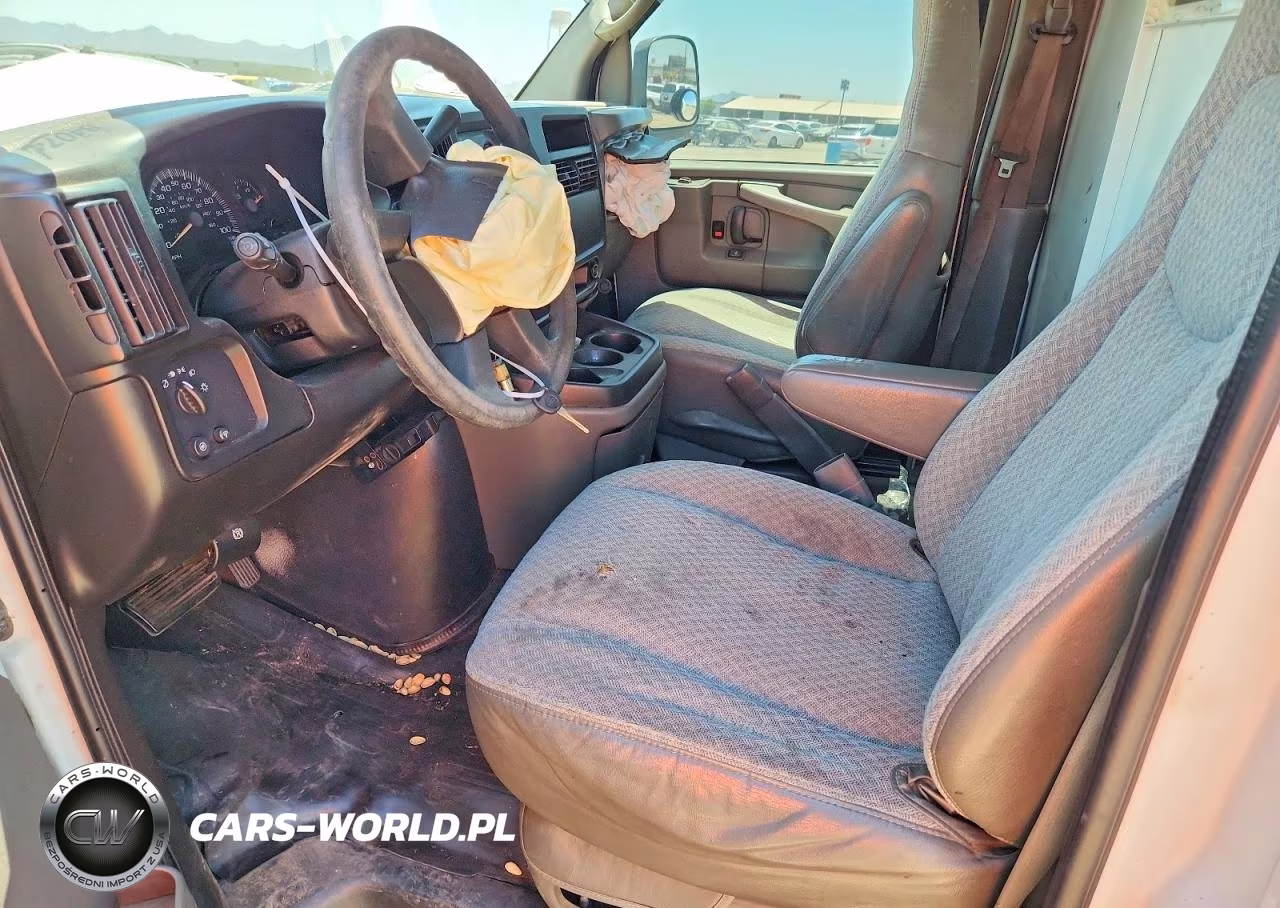 2004 Chevrolet Express VIN:1GCHG39U941116691 - 7