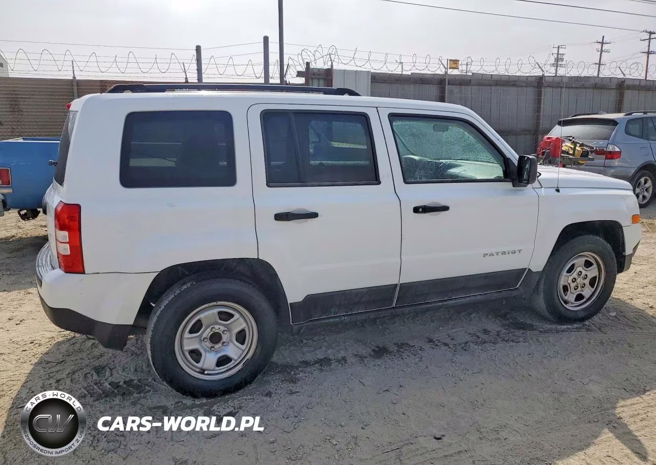 2011 Jeep Patriot Sport VIN:1J4NT1GA0BD236073 - 3