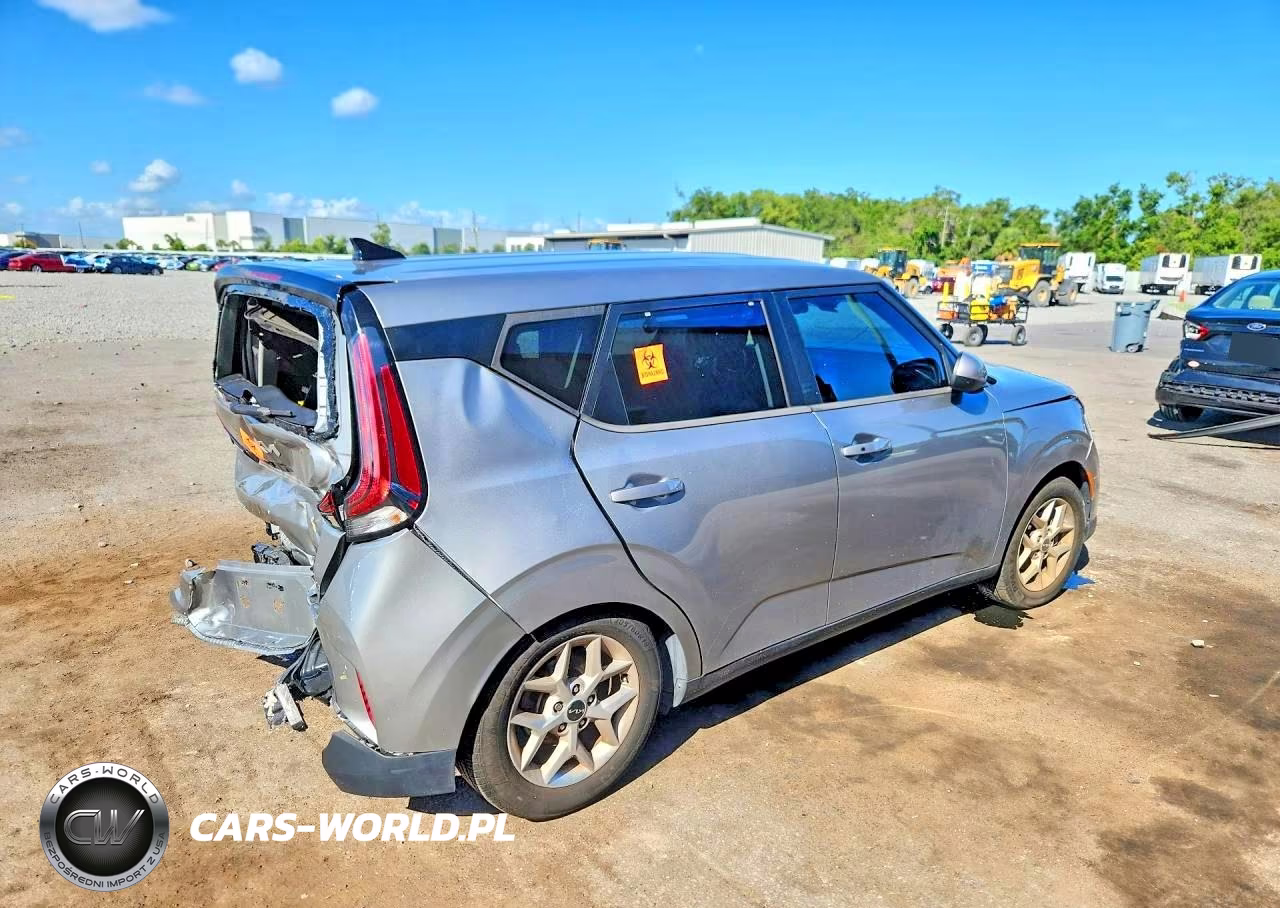 2023 Kia Soul S VIN:KNDJ23AU8P7872106 - 3