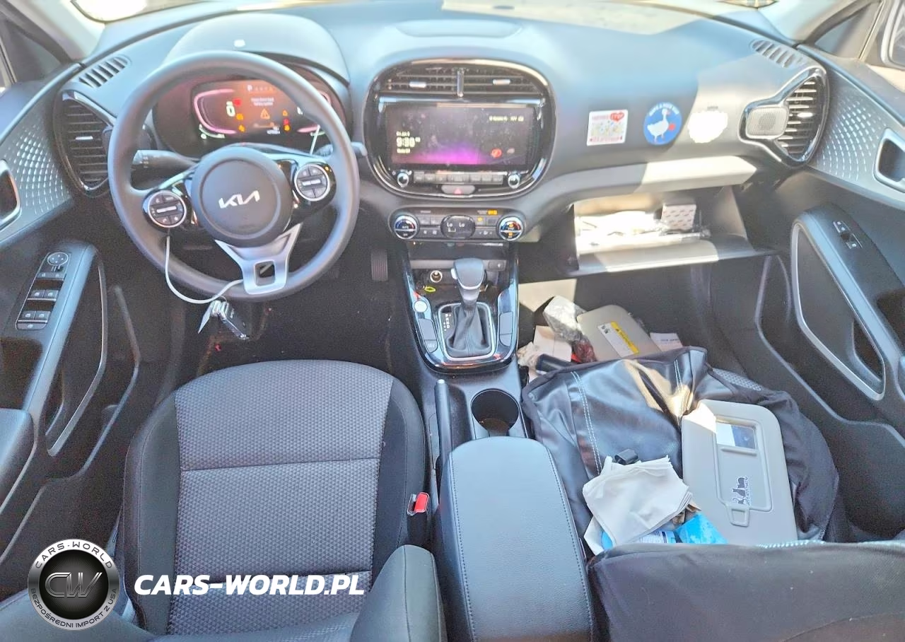 2023 Kia Soul S VIN:KNDJ23AU8P7872106 - 8