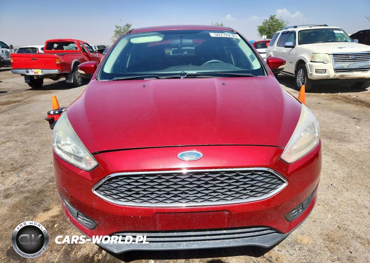 2015 Ford Focus Se VIN:1FADP3F28FL231362 - 5