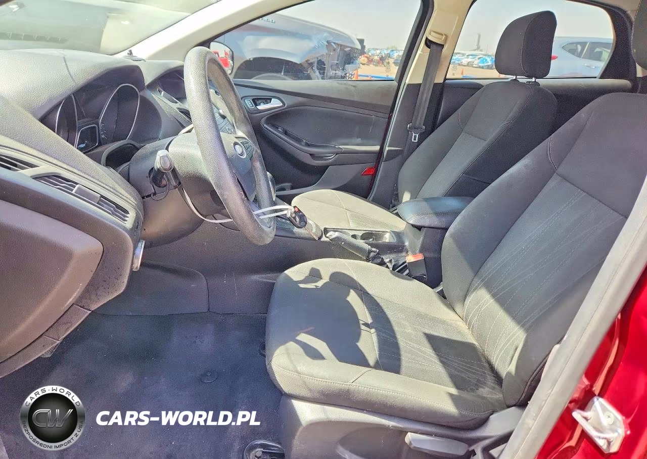 2015 Ford Focus Se VIN:1FADP3F28FL231362 - 7