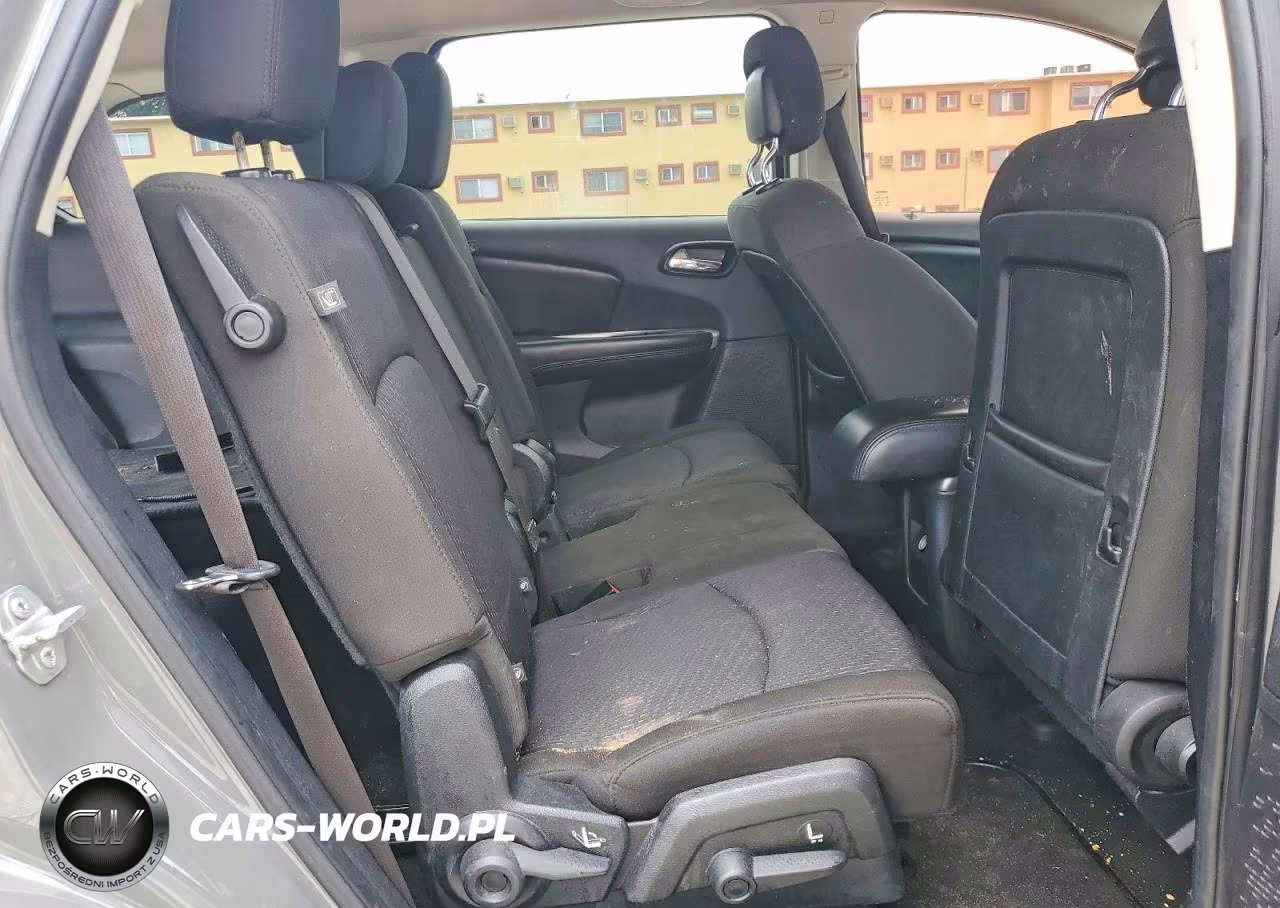 2019 Dodge Journey Se VIN:3C4PDCBB2KT794430 - 10