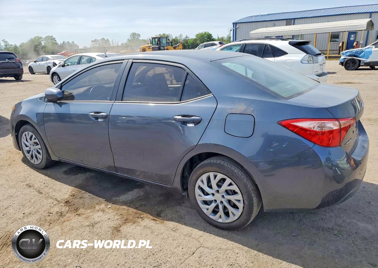 2017 Toyota Corolla Le VIN:5YFBURHE8HP593769 - 2
