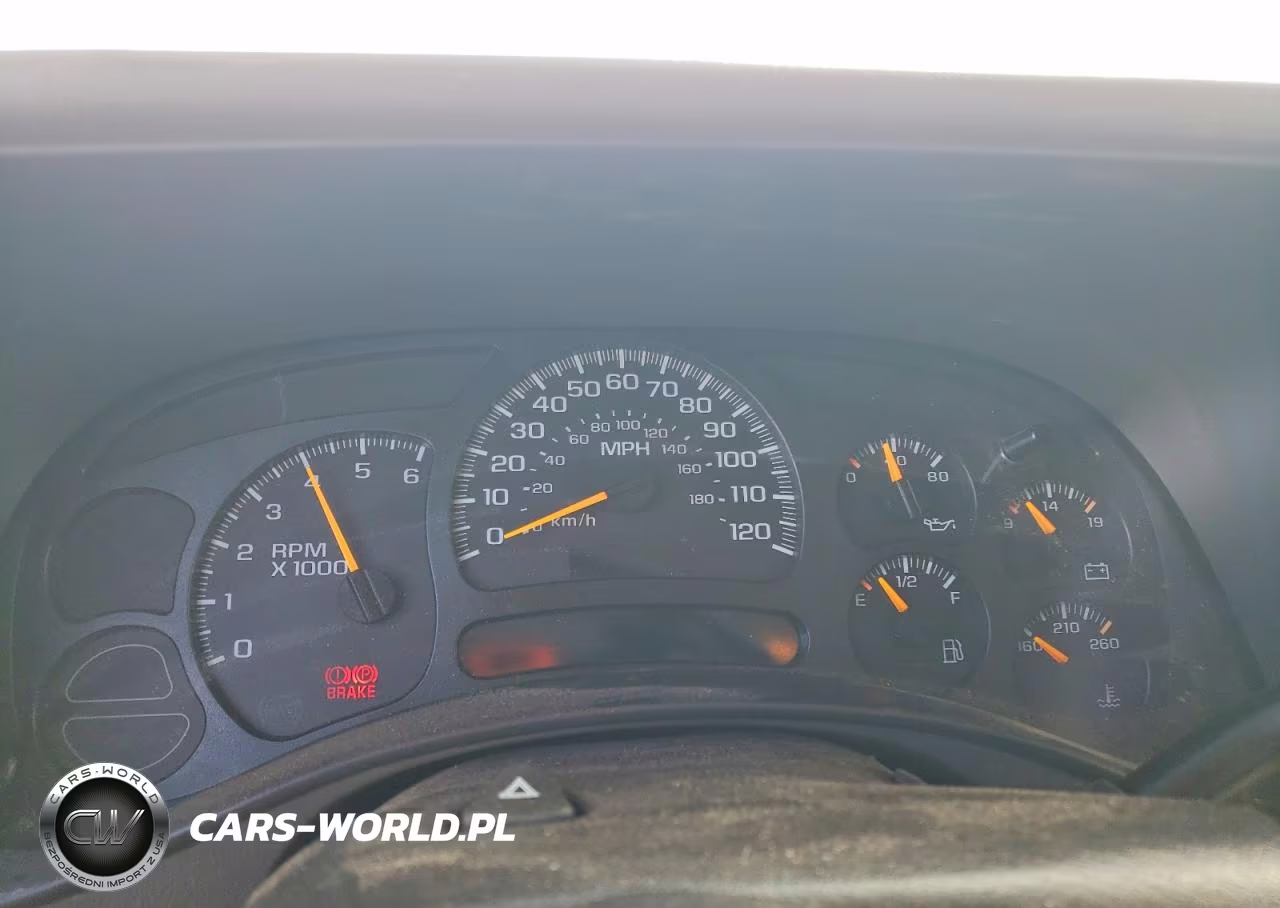 2004 Chevrolet Silverado K1500 VIN:2GCEK13T441416400 - 9