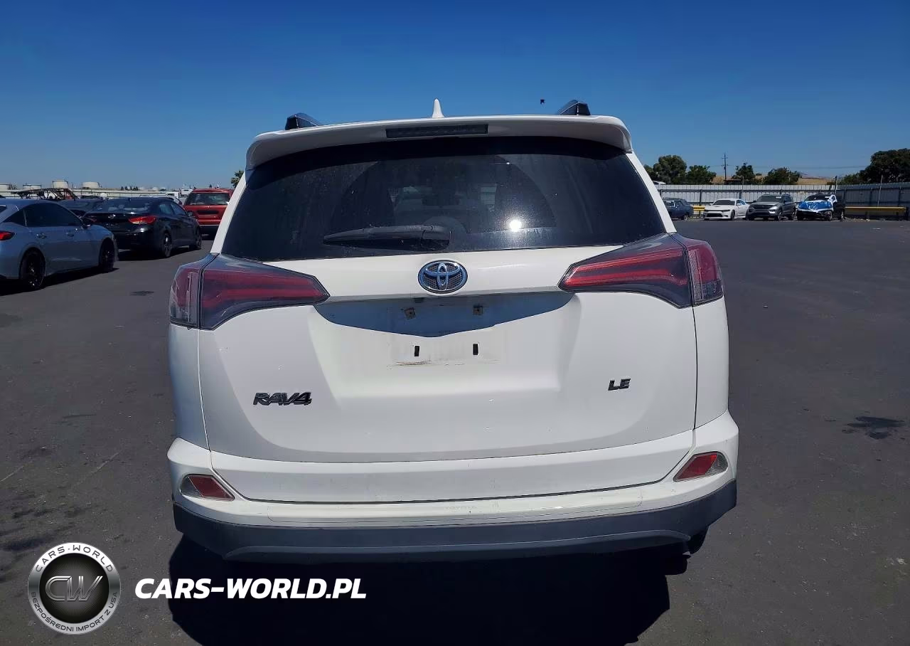 2018 Toyota Rav4 Le VIN:JTMZFREV4JD128962 - 6