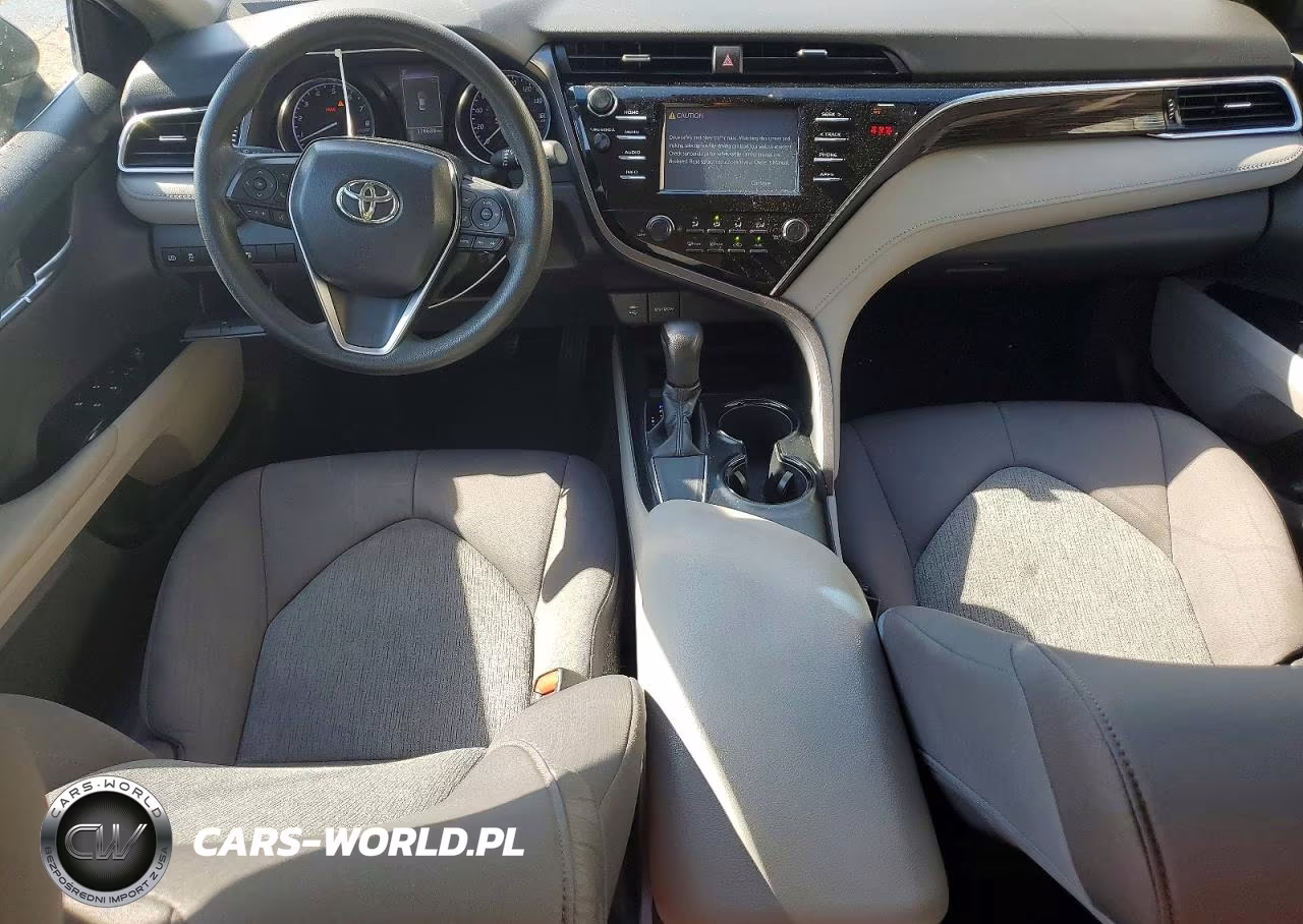 2018 Toyota Camry Le VIN:4T1B11HK0JU671000 - 8