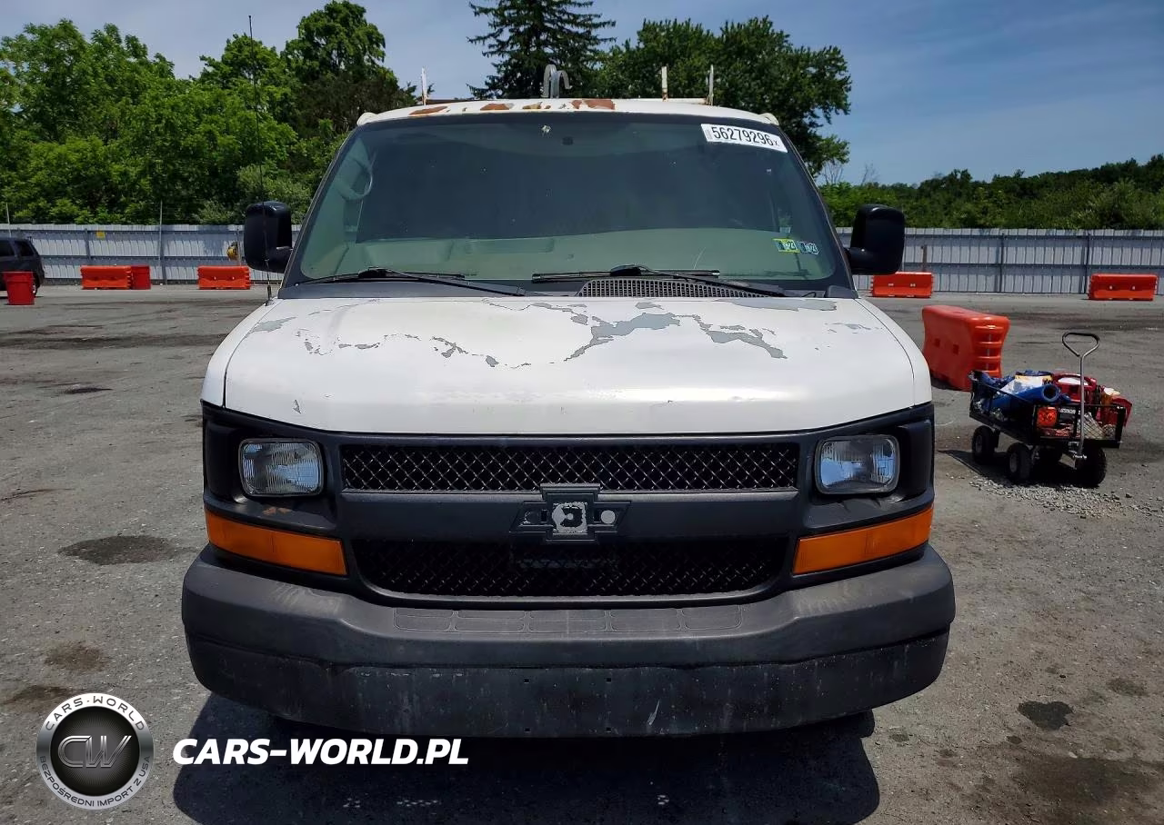 2010 Chevrolet Express G2500 VIN:1GCZGFBA7A1121034 - 5