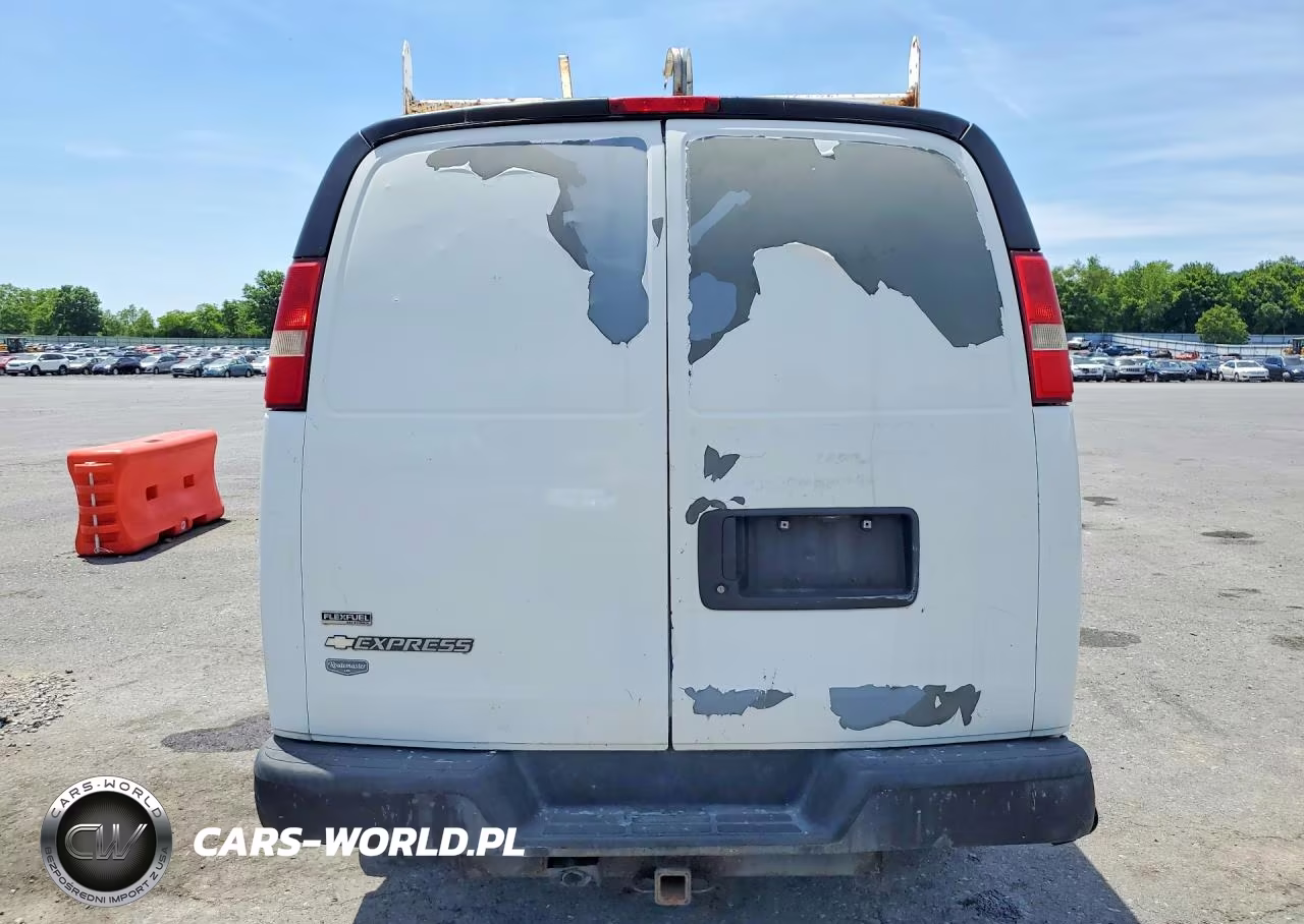2010 Chevrolet Express G2500 VIN:1GCZGFBA7A1121034 - 6